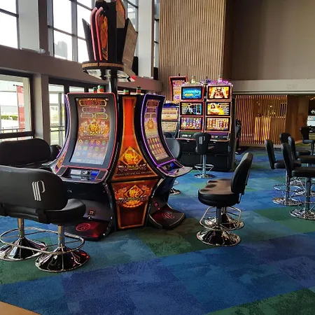 L'echappee - Casino 4* دْييب