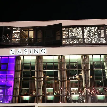 L'echappee - Casino 4* دْييب