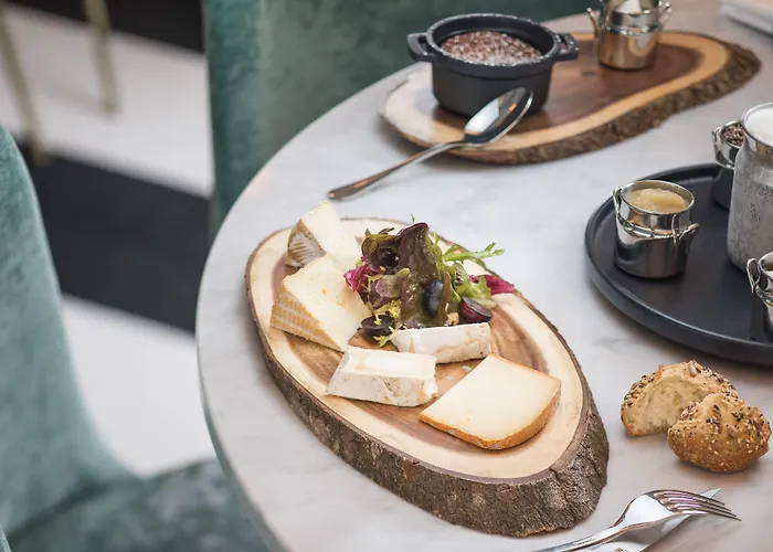 Hotel L'échappée - Casino 4*