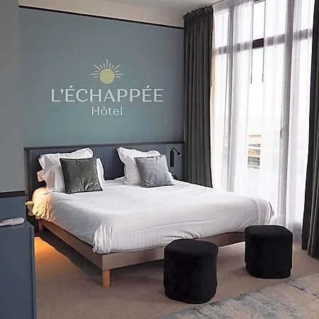 ホテル L'echappee - Casino 4*