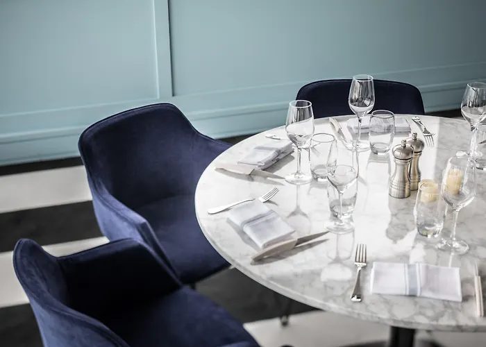 L'echappee - Casino Hotel